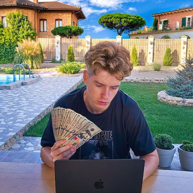 Аватар ученика 3